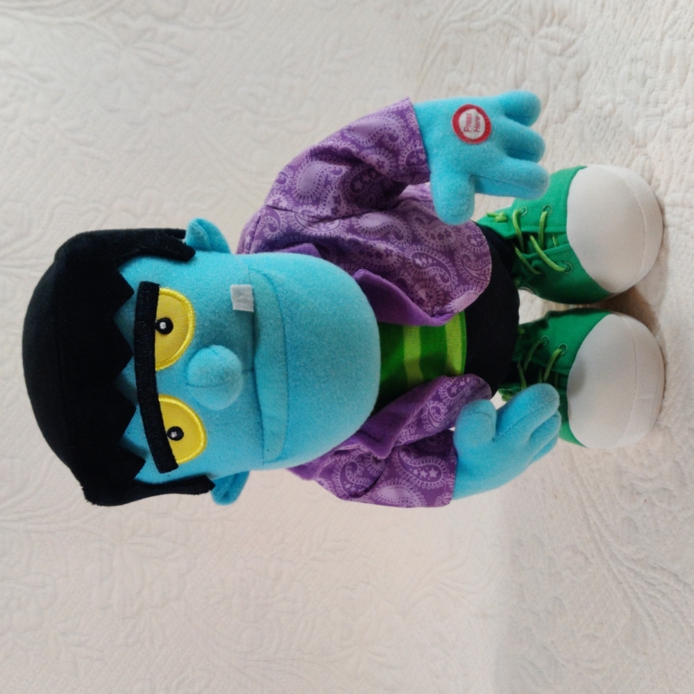 Hallmark Dancing Frankinstien 2010 Plush Halloween Decoration